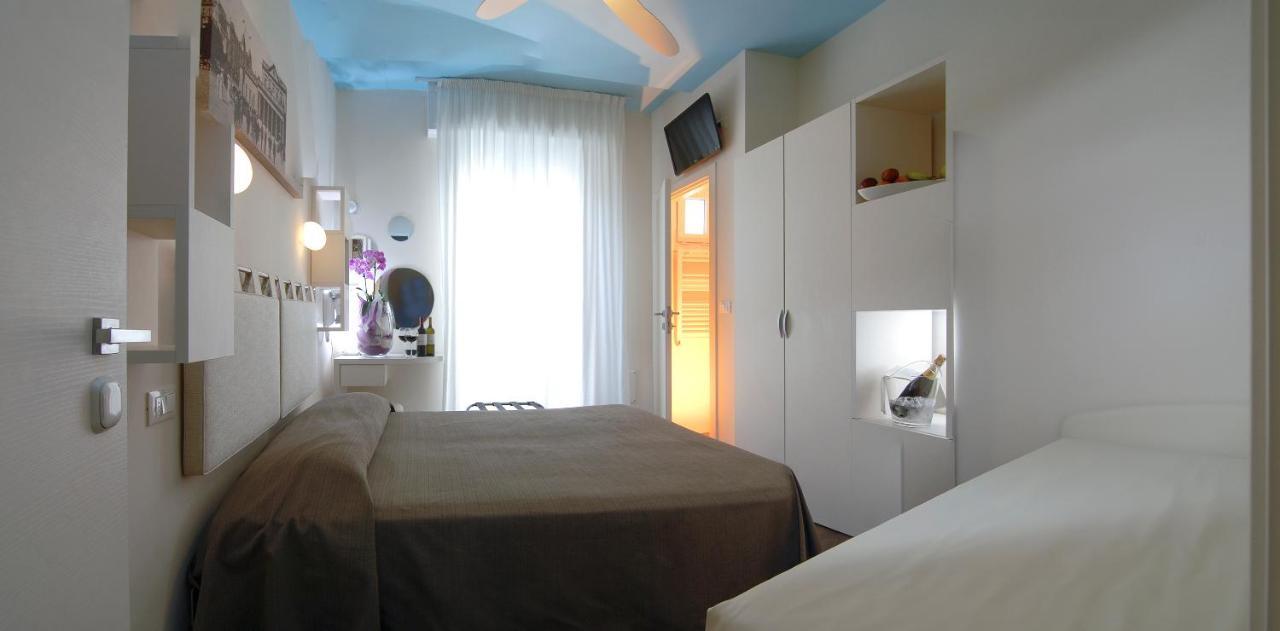 Hotel Casablanca Rimini Exterior photo